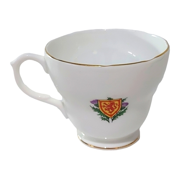 Limited Edition Loch Lomond Springfield Tea Cup - Picture 3 of 6